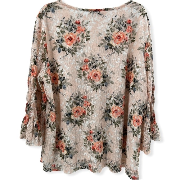 Floral 3/4 Blouse By Target Size 22/24 - Picture 2 of 8